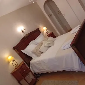la-porte-doree.midi-pyreneeshotels.com/