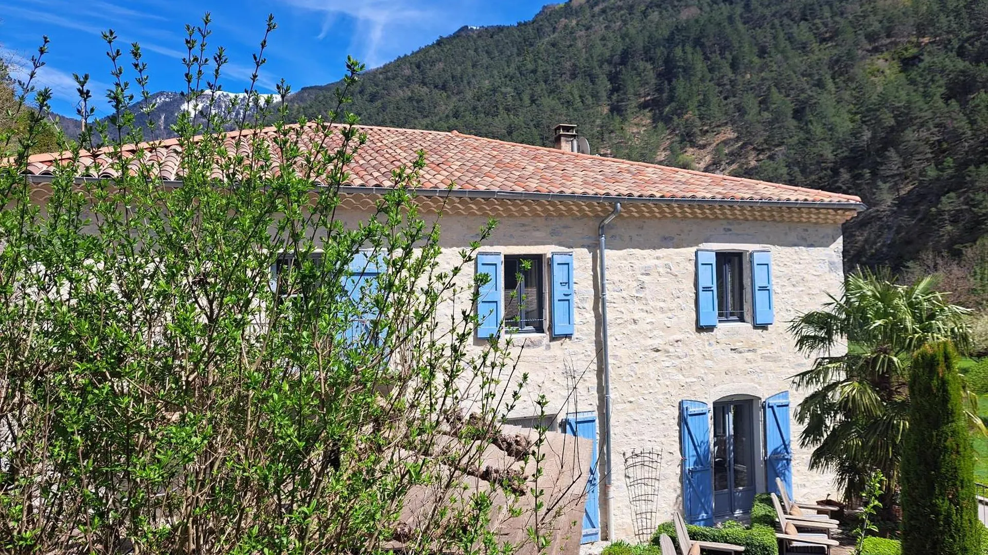 Bed and Breakfast Le Sareymond à Menée 0*,  France